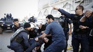 المحتجون في البحرين لجأوا للعنف من بداية الاحتجاجات - أرشيفية