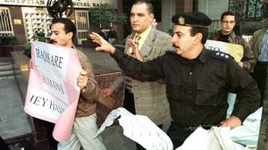 الهيئة الحقوقية المغربية طالبت السلطات المصرية بإسقاط التهم الموجهة للصحفيين - ا ف ب