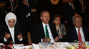 رئيسة غرفة المعماريين وإحدى المؤسسات الإعلامية اتهمت أردوغان بتنظيم مائدة إفطار بـ 5.6 مليون ليرة - الأناضول