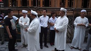 تمنع السلطات الصينية المسلمين من الصيام في إقليم شنجيانغ - أ ف ب