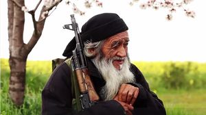 كان يعمل الشيخ محمد أمين إماما في أحد مساجد تركستان - يوتيوب