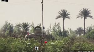 مشهد من عملية استهداف عربة من نوع "همر" تابعة للجيش العراقي - يوتيوب