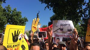 أعلن المشاركون دعمهم للرئيس المصري محمد مرسي - عربي21