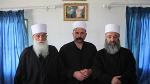 الشيخ الدرزي وحيد بلعوس (وسط) - ارشيفية