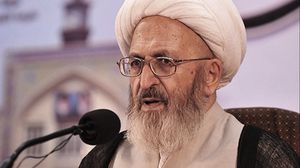 اتهم المرجع الإيراني جعفر سبحاني السعودية بالعمل على القضاء على الإسلام- فارس