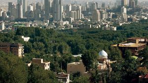 الوفد وصل إلى طهران تحت غطاء السياحة- أرشيفية