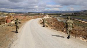 قوات شرطة الحدود التركية قتلت عشرات السوريين على حدودها (أرشيفية)- الأناضول