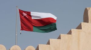 تركز عمان بشكل كبير على دعم النمو، لكنهم حذرون جدا بشأن تنفيذ الإصلاحات المالية لتفادي السخط الاجتماعي