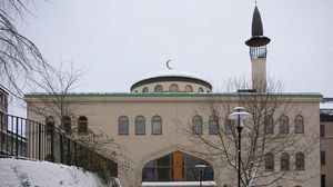 يصوم المسلمون في السويد حوالي 20 ساعة يوميا