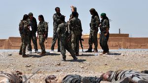 قتلى تنظيم الدولة "داعش" في الرقة - ا ف ب (أرشيفية)