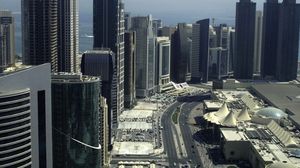 شرعت قطر في كانون الأول/ ديسمبر 2010  عقب فوزها باستضافة مونديال 2022 في أعمال بناء ضخمة- أ ف ب 