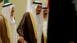 فورين بوليسي: الأزمة مع قطر دفعت دول الشرق الأوسط لاختيار طرف في النزاع- جيتي