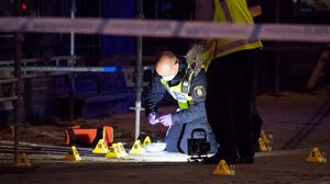 نقلت صحيفة سويدية عن شهود عيان قولهم إن "مسلحا أطلق نحو 20 رصاصة من سلاح آلي"- جيتي