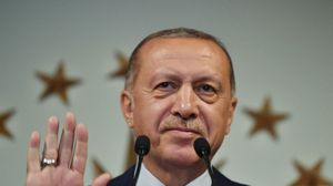 ألتون قال إن أردوغان لم يطرح إطلاقا في أي من تصريحاته مسألة وضع الدولة يدها على الودائع- جيتي