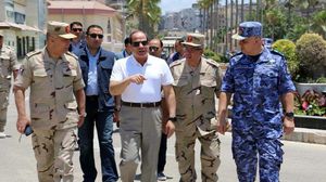 سياسي مصري: نظام العسكر يتعامل مع مصر بنظرية "ولتذهب الدولة إلى الجحيم"- فيسبوك