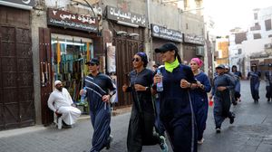 فتيات سعوديات يمارسن رياضة الجري في جدة- جيتي