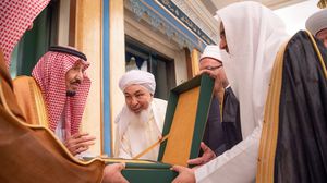 خلص مؤتمر دولي عقد في مكة المكرمة حول قيم الوسطية والاعتدال في الإسلام إلى إعلان "وثيقة مكة المكرمة"- واس