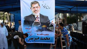مبادرة شعبية في خانيونس لفتح بيت عزاء من أجل مرسي- فيسبوك