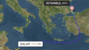 مسار الطائرة التي وصلت إسطنبول وعادت إلى طرابلس- صحيفة AYDINLIK التركية