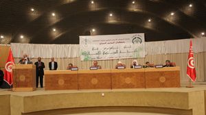 ندوة مشتركة بين جامعة الزيتونة والاتحاد العالمي لعلماء المسلمين حول تجديد الفقه الإسلامي عام 2012- (جامعة الزيتونة)