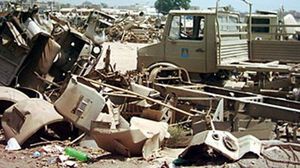 تتركز مخلفات الحرب في وسط وجنوب البلاد حيث الألغام ومخلفات الحرب بين العراق وإيران وغزو الكويت وحرب 2003