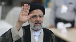 نشطاء إيرانيون يتهمون الرئيس إبراهيم رئيسي بالضلوع في جرائم إعدام وتعذيب معارضين- (الأناضول)