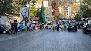 احتجاجات مستمرة في الشارع اللبناني بسبب نقص الخدمات وصعوبة الأوضاع- الوكالة الوطنية للإعلام