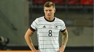 خاض 106 مباريات دولية وسجل 17 هدفا لمنتخب ألمانيا- DW / تويتر