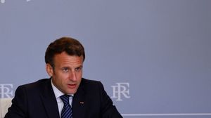ذكر الناطق باسم الحكومة الفرنسية أن "مكارون يتابع الموضوع عن كثب"- جيتي