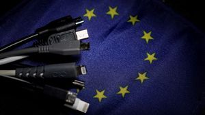 فرض الاتحاد الأوروبي على جميع الشركات بأن تكون شواحن "USB-C" إلزامية- جيتي