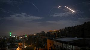 الدفاعات الجوية السورية تتصدى للهجوم الإسرائيلي- جيتي