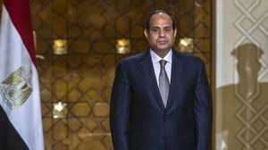 معاناة المصريين تتفاقم بسبب الأزمة الاقتصادية الخانقة للبلاد- جيتي