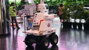 يتم التحكم في الروبوتات من مراكز الشرطة- جيتي