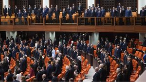 يؤدي النواب الجدد اليمين الدستورية في الدورة البرلمانية الـ28- الأناضول