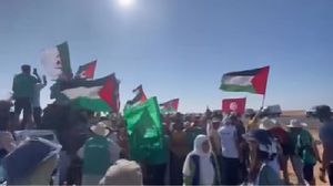 أعلنت حكومة الشرق الليبي، المكلّفة من مجلس النواب، التزامها بتقديم دعم إنساني وطبي للمشاركين في قافلة الصمود، لكنها جدّدت تمسكها بضرورة تقديم طلبات رسمية عبر القنوات المصرية.. فيسبوك