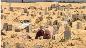 قصفت زوارق قوات الاحتلال الحربية محيط ميناء غزة بعدد كبير من القذائف المدفعية ما تسبب في سقوط عدد من الشهداء والإصابات- جيتي