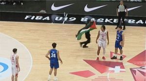 منتخب الاحتلال واجه سويسرا المستضيفة في كأس العالم لكرة السلة للشباب- إكس