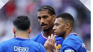 خسر المنتخب الفرنسي نصف النهائي أمام إسبانيا (5-4)- uefa / إكس