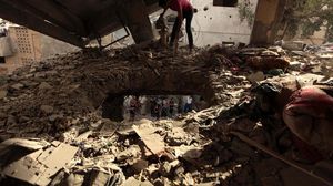 قصف أحد البيوت في غزة - الأناضول