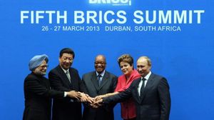 لقطة تذكارية لقادة بريكس بختام قمتهم بجنوب أفريقيا 2013 - أ ف ب