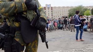سلافيانسك في حالة استقرار عقب سيطرة قوات كييف عليها - ا ف ب