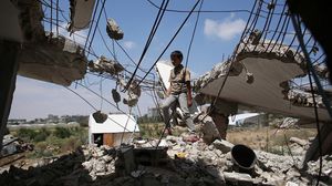 الاحتلال يقول إنه قصف مواقع عسكرية في قطاع غزة- أ ف ب