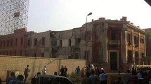 مبنى القنصلية الايطالية في القاهرة بعد لحظات من تفجيره - انترنت