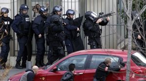 عمليات المداهمة والقبض على مشتبهين زادت بعد إعلان الطوارئ في فرنسا عقب هجمات باريس - أرشيفية