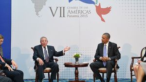 قمة تاريخية جمعت أوباما وكاسترو في بنما - أرشيفية