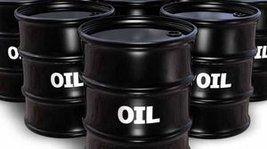 السعودية ستخفض إنتاجها النفطي إلى 10.3 مليون برميل يوميا - أرشيفية