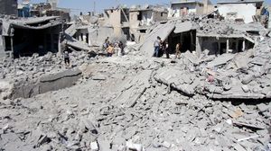 يشكل الركام وتدمير شبكة الصرف الصحي بيئة مناسبة لانتشار الجرذان الخطيرة في حلب