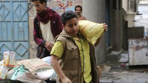 الجوع والأمراض يهددان مليون شخص يسكنون عدن - أرشيفية