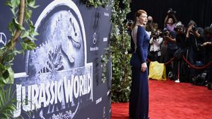الممثلة برايس دالاس هاورد تشارك في عرض أول لفيلم "جوراسيك وورلد" في هوليوود - أ ف ب