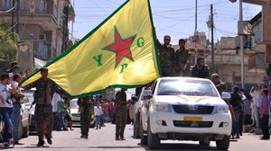 كانت القوات الكردية سيطرت على المدينة في يونيو الماضي إلا أن تنظيم الدولة شن هجوما على البلدة الإثنين - أ ف ب